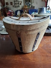 ANCIENNE BOITE A CHAPEAU 