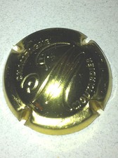 Capsule de champagne MOUTARDIER Jean (12a. estampée or)