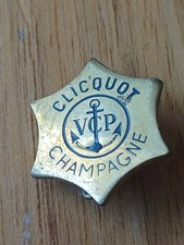  PINS PIN BADGE ALCOOL CHAMPAGNE Clicquot