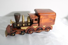 Locomotive en bois, Wooden locomotive, Holzlokomotive,