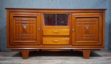 Buffet bas en chêne sculpté