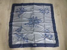 ancien carre de soie Burberrys decor aviateur avion bleu gris vintage retro