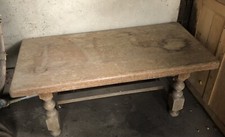 Table Basse Robuste en Chêne