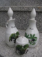 HUILE VINAIGRE SALIERE PORCELAINE DE PARIS FRUITS SAUVAGES