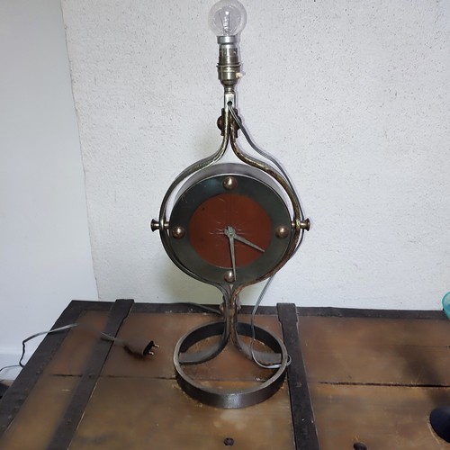 Lampe horloge fer - fer, forgé