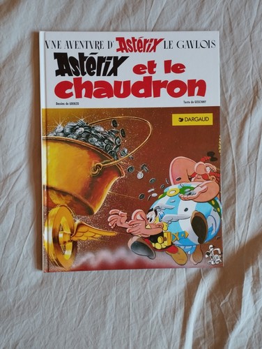 Livre astérix le - astérix,