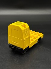 1x Lego Duplo locomotive