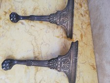 2 PIEDS DE MEUBLE ANCIEN MÉTAL COMMODE ACCESSOIRE GARNITURE MEUBLE. 