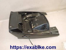 capot inferieur du cul de