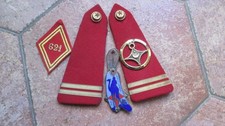 LOT  insigne 621 G.A.Sahara sur cuir  guerre D'ALGERIE + losange et épaulettes