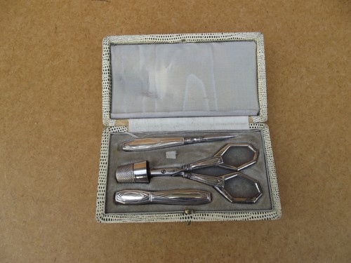 Ancien nécessaire couture - ancien,