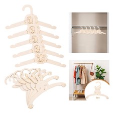 Lot de 5 cintres en bois pour