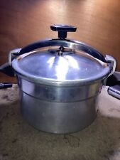 (D48) ANCIENNE COCOTTE MINUTE