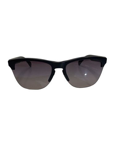 Lunettes soleil oakley - lunettes, de