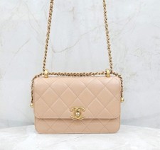 CHANEL Mini Sac en d'Agneau