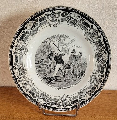 Assiette xixième faïence - assiette,