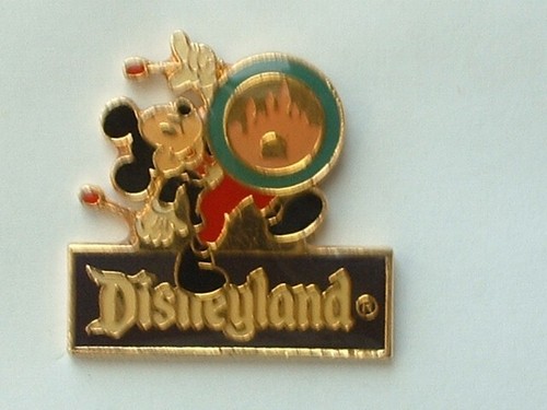 Pin disneyland mickey - disneyland,