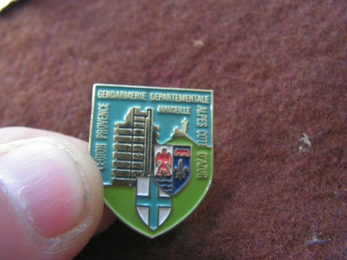 Pin pins gendarmerie - pin's,