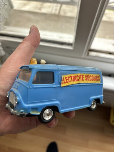 Minialuxe estafette renault - estafette,