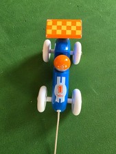 voiture de course à tirer
