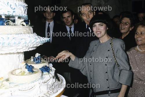 Mireille mathieu exclusive - mathieu,