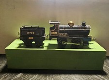 LOCOMOTIVE Serie HORNBY OE  VAPEUR 2710 En Boite