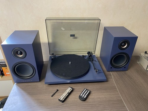 Platine vinyle avec - , enceintes
