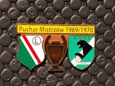 PINS BADGE FOOTBALL SOCCER