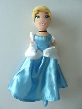 X6- DOUDOU POUPEE DISNEY