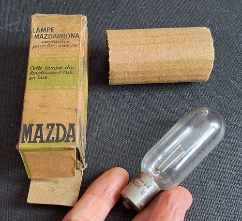 Mazda ancienne lampe - :,