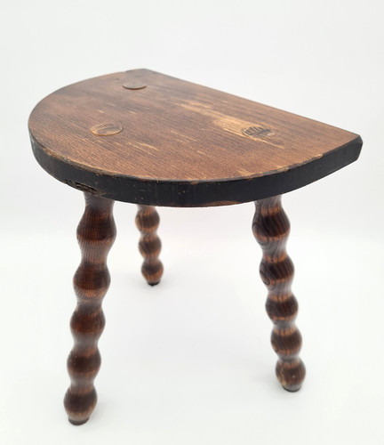 Tabouret ancien pieds - pieds, tripode