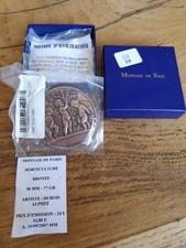 MEDAILLE EN BRONZE  Monnaie De
