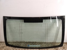 Peugeot 407 2.0HDI Berline 2005 Lunette Arrière 43R00046