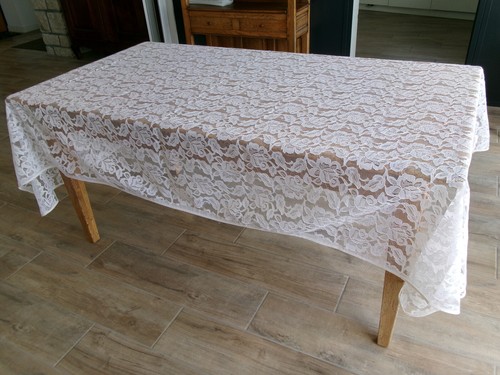 Nappe blanche dentelle - nappe,