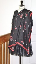 grand foulard chèche - 140 x 140 - rayonne - imprimé floral sur fond noir - neuf