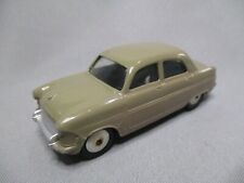 AL911 CORGI TOYS 1/46 FORD CONSUL BEIGE MARRON 1961 REF 200 BON ETAT