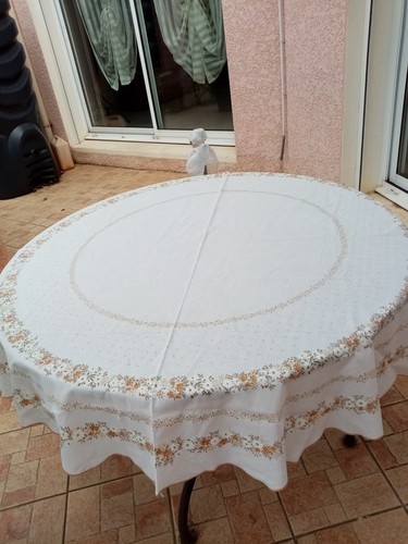 Nappe ronde diametre - , 152