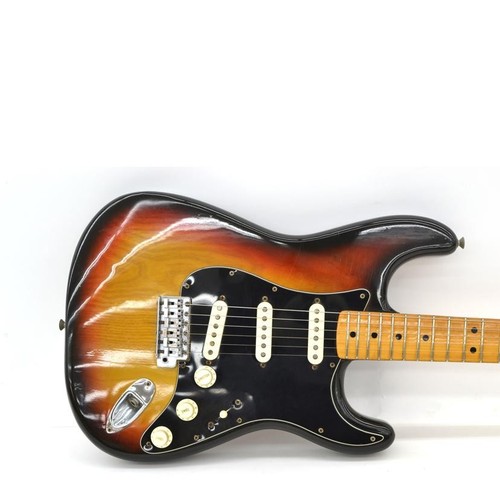 Stratcaster used - (fender,