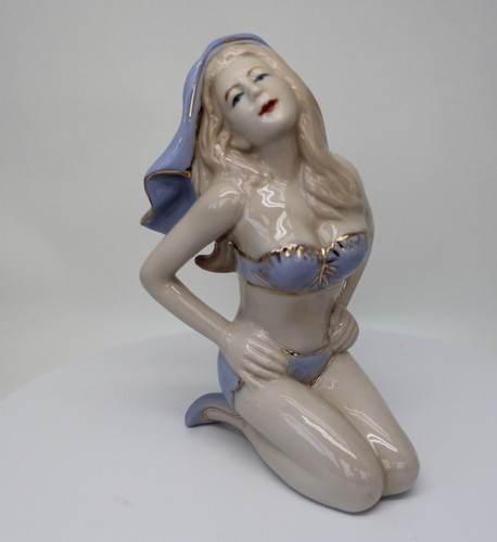 Figurine baigneuse pin sexy - pin-up,