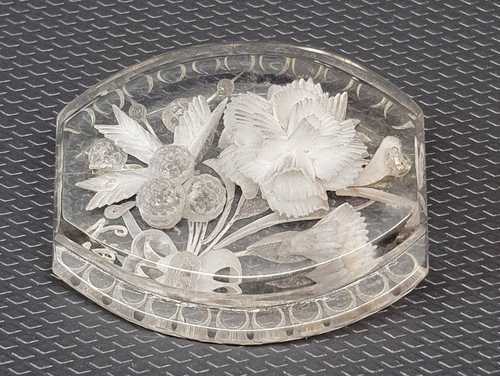 Broche ancienne lucite - ancienne, en