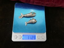 2 poissons en argent articulé,5cm et 3,5cm,pendentifs