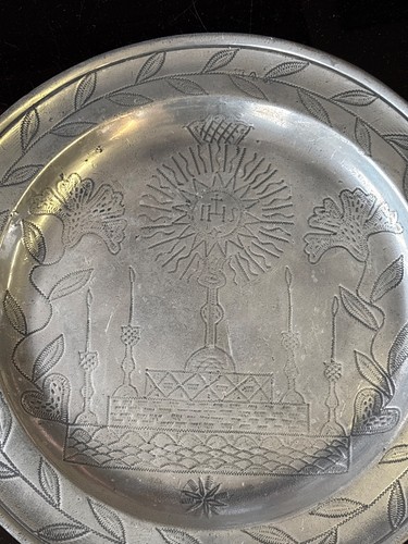 Ancien plat étain - , religieux
