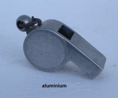 Ancien sifflet alu police - ,