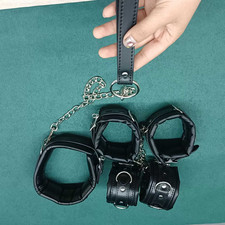 Collier Bondage Menottes