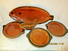 Service a poisson en barbotine Sarreguemines 1 grand plat +6 assiettes+ saucière