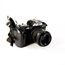 Reflex Argentique Nikon F401s - 35-70mm 3,3-4,5 AF - 712052