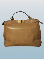 sac à main peekaboo fendi medium