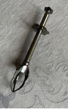 TRES BELLE PINCE A SUCRE METAL ARGENTE STRIE FORME CRABE - ART DECO