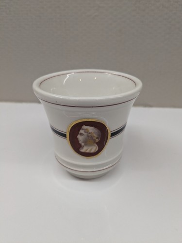 Très grosse tasse - ,
