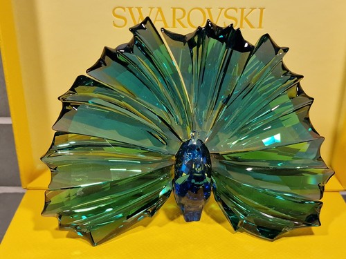 Swarovski 2015 annual edition - swarovski,